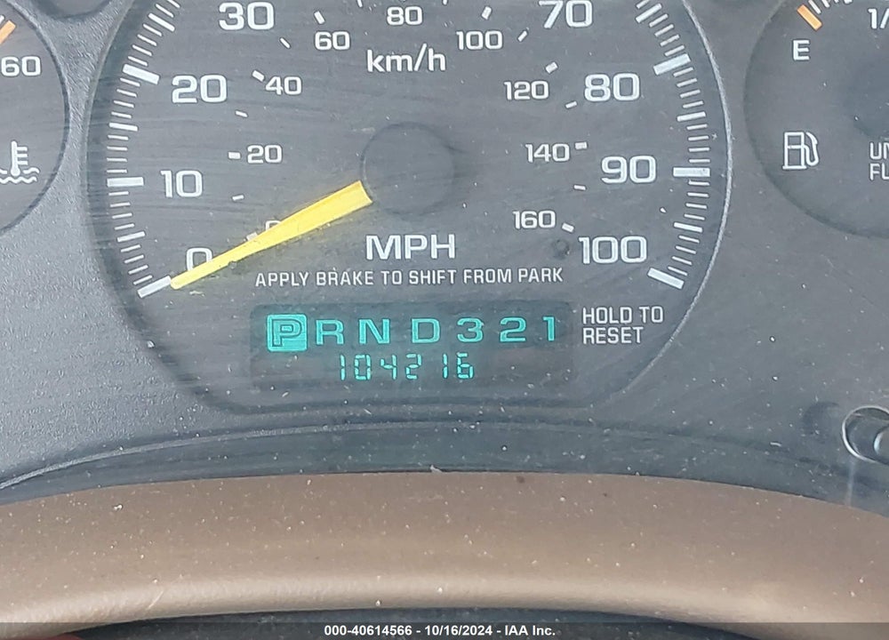 1998 CHEVROLET S-10 LS FLEETSIDE VIN: 1GCCS19X7W8182691