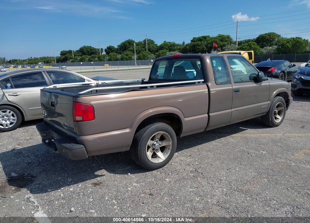 1998 CHEVROLET S-10 LS FLEETSIDE VIN: 1GCCS19X7W8182691