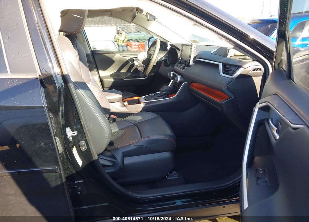 2019 TOYOTA RAV4 ADVENTURE VIN: 2T3J1RFV5KW036337