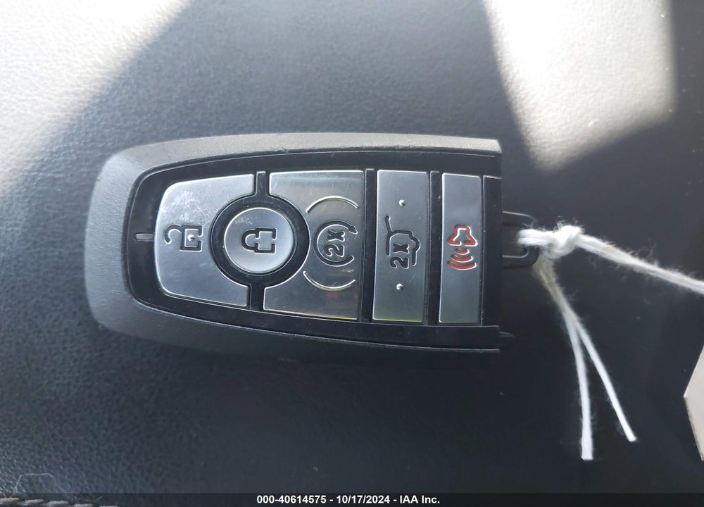 2020 FORD EXPLORER XLT VIN: 1FMSK8DH5LGC26821