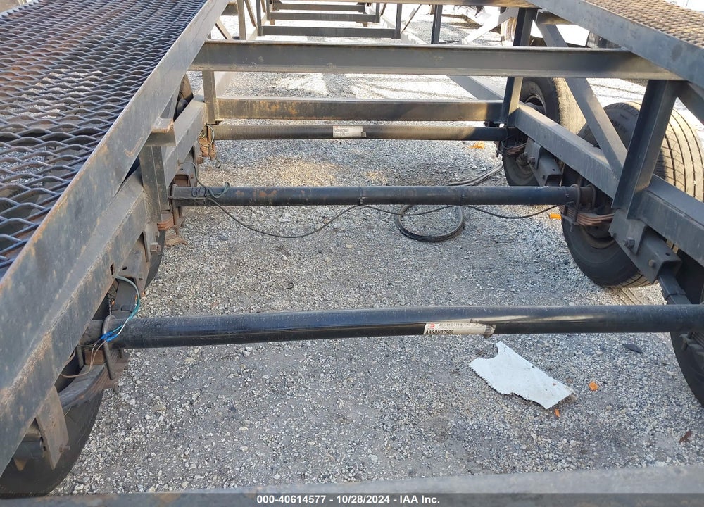 2008 KAUFMAN TRAILERS TRI AXLE CAR CARRIER VIN: 5VGFW503X8L002091