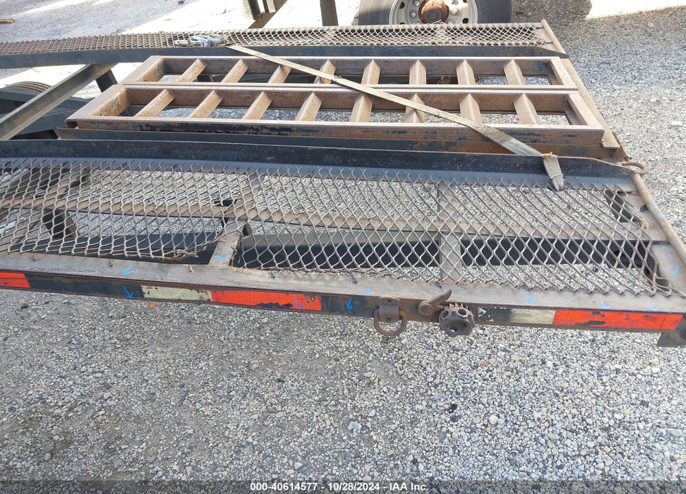 2008 KAUFMAN TRAILERS TRI AXLE CAR CARRIER VIN: 5VGFW503X8L002091