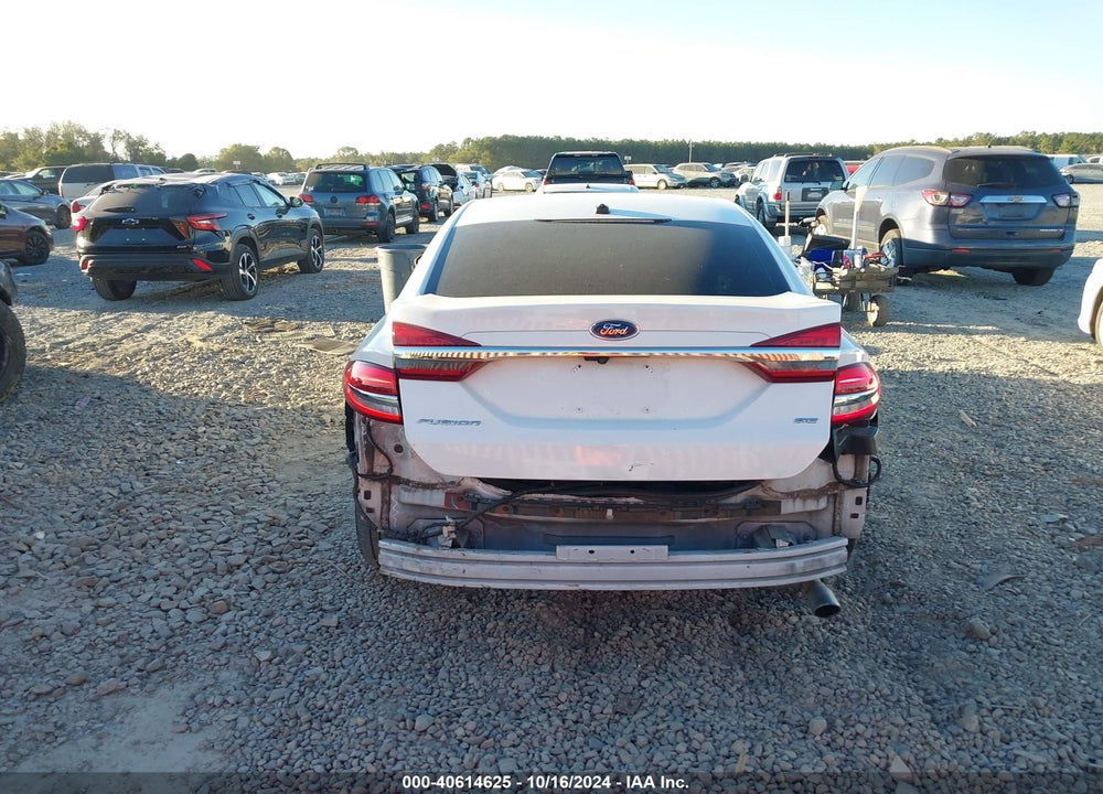 2017 FORD FUSION SE VIN: 3FA6P0H74HR355732
