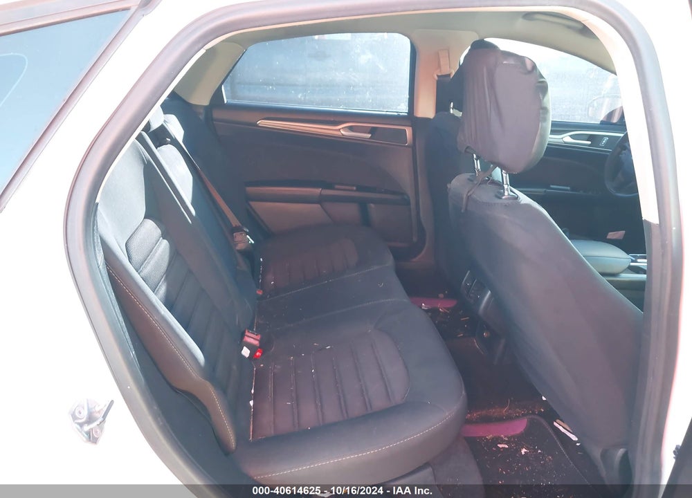 2017 FORD FUSION SE VIN: 3FA6P0H74HR355732