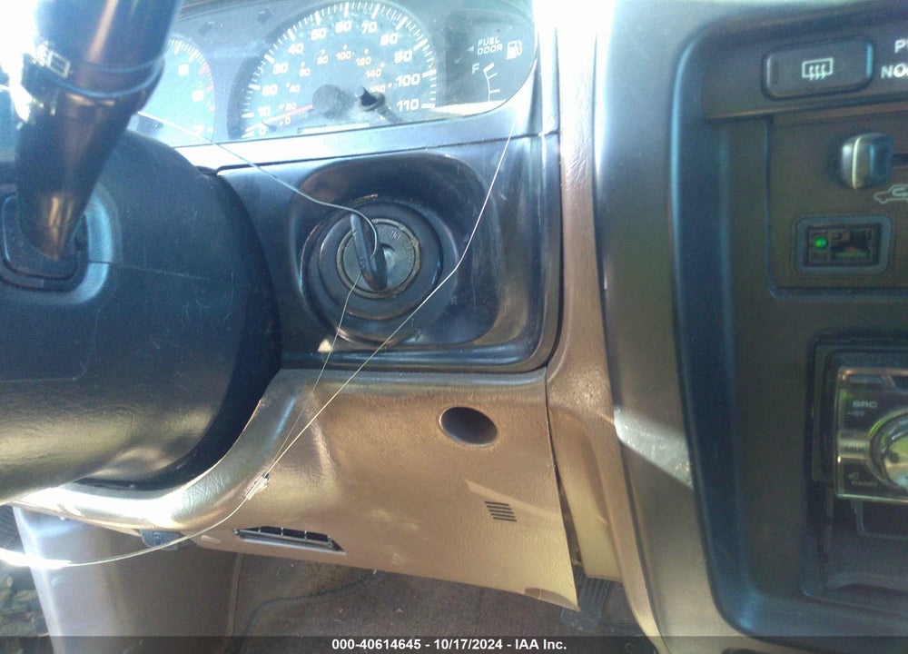 1999 TOYOTA 4RUNNER SR5 V6 VIN: JT3HN86R4X0196628