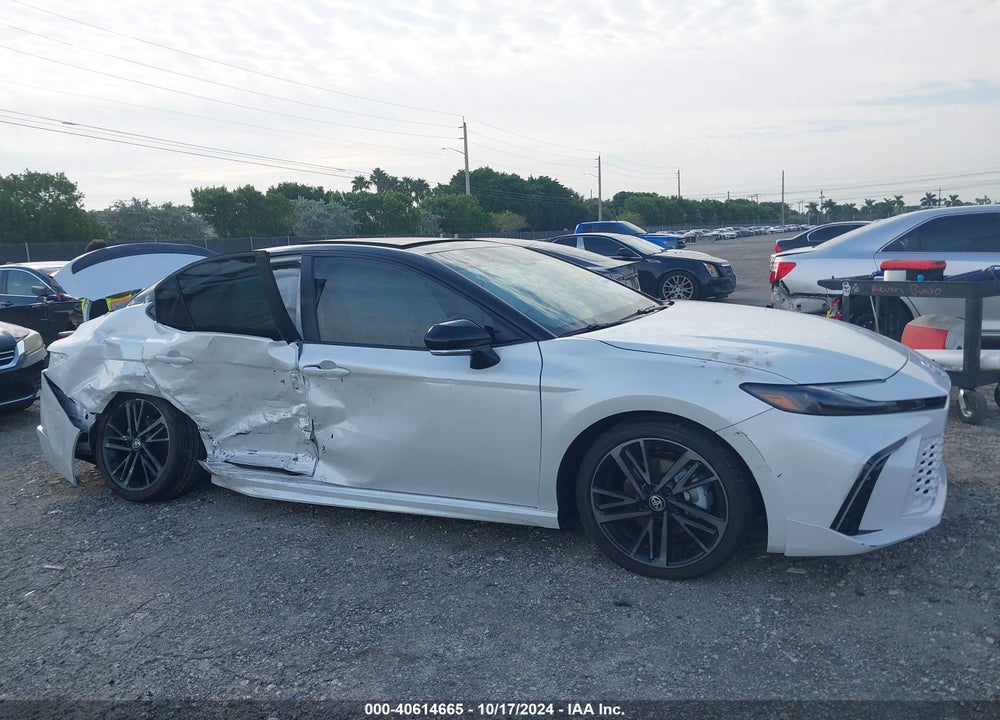 2025 TOYOTA CAMRY XSE VIN: 4T1DAACK2SU010862