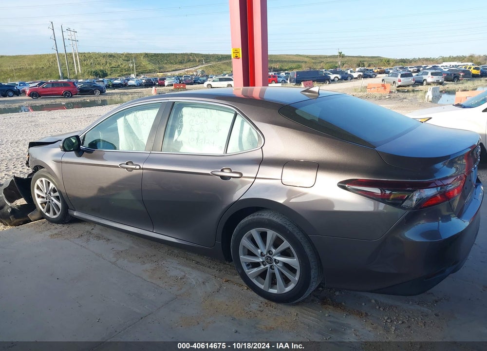 2021 TOYOTA CAMRY VIN: 4T1C11AK4MU464774