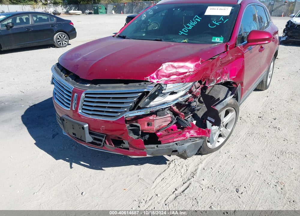 2018 LINCOLN MKC PREMIERE VIN: 5LMCJ1D96JUL31743