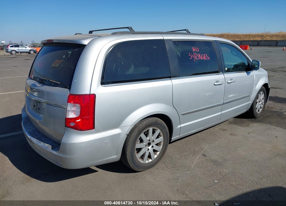 2011 CHRYSLER TOWN & COUNTRY TOURING-L VIN: 2A4RR8DG3BR624073
