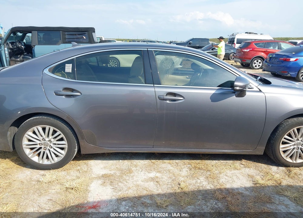 2013 LEXUS ES 350 VIN: JTHBK1GG9D2042641