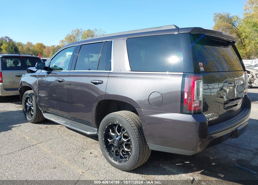 2017 GMC YUKON SLE VIN: 1GKS2AKC0HR212411