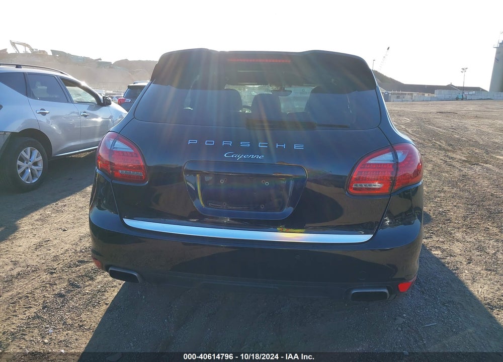 2014 PORSCHE CAYENNE VIN: WP1AA2A22ELA97025