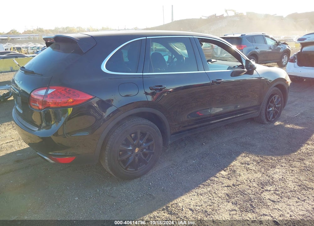2014 PORSCHE CAYENNE VIN: WP1AA2A22ELA97025