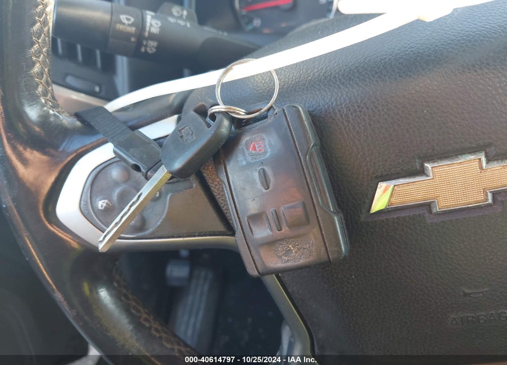 2014 CHEVROLET SILVERADO 1500 1LT VIN: 1GCVKREC4EZ293928