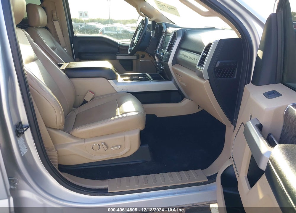 2019 FORD F-350 LARIAT VIN: 1FT8W3DT4KEC06922