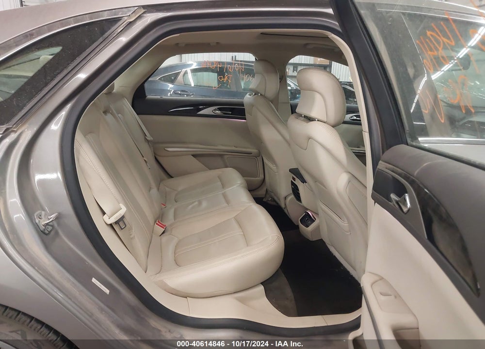 2015 LINCOLN MKZ VIN: 3LN6L2J90FR619082