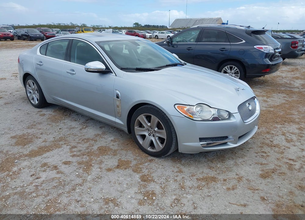 2010 JAGUAR XF VIN: SAJWA0FA0AHR72385