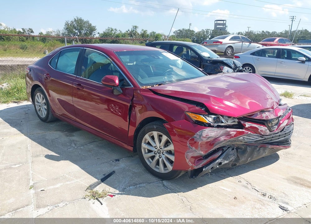 2020 TOYOTA CAMRY LE VIN: 4T1C11AK8LU870085