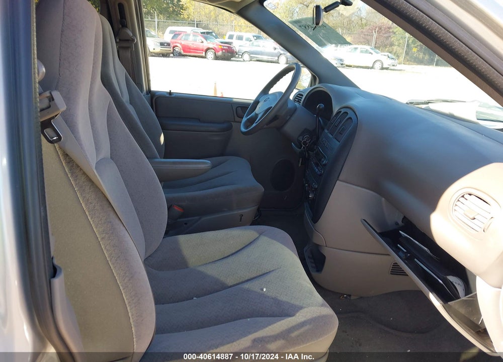 2003 DODGE CARAVAN SE VIN: 1D4GP25R03B282066