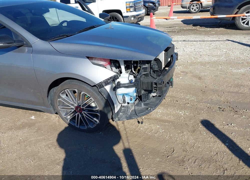 2023 KIA FORTE GT VIN: 3KPF44AC7PE656065