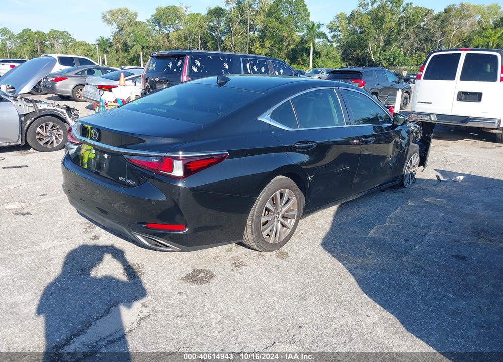 2020 LEXUS ES 350 VIN: 58ADZ1B11LU071180