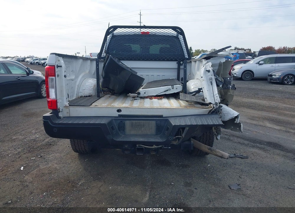 2019 FORD F-250 XL VIN: 1FT7X2B62KEF22903