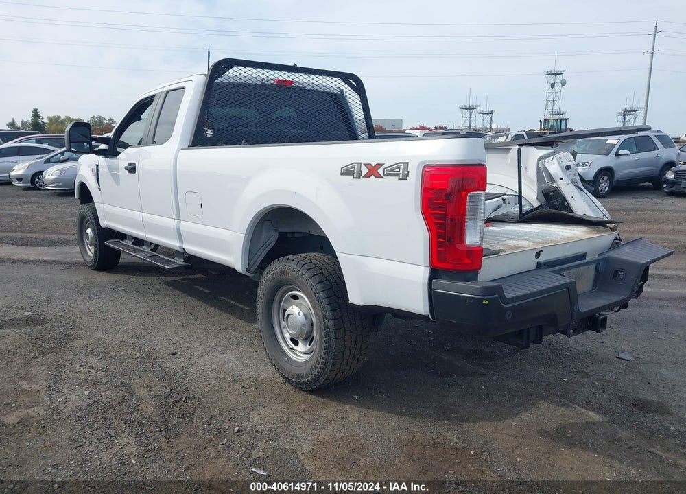 2019 FORD F-250 XL VIN: 1FT7X2B62KEF22903