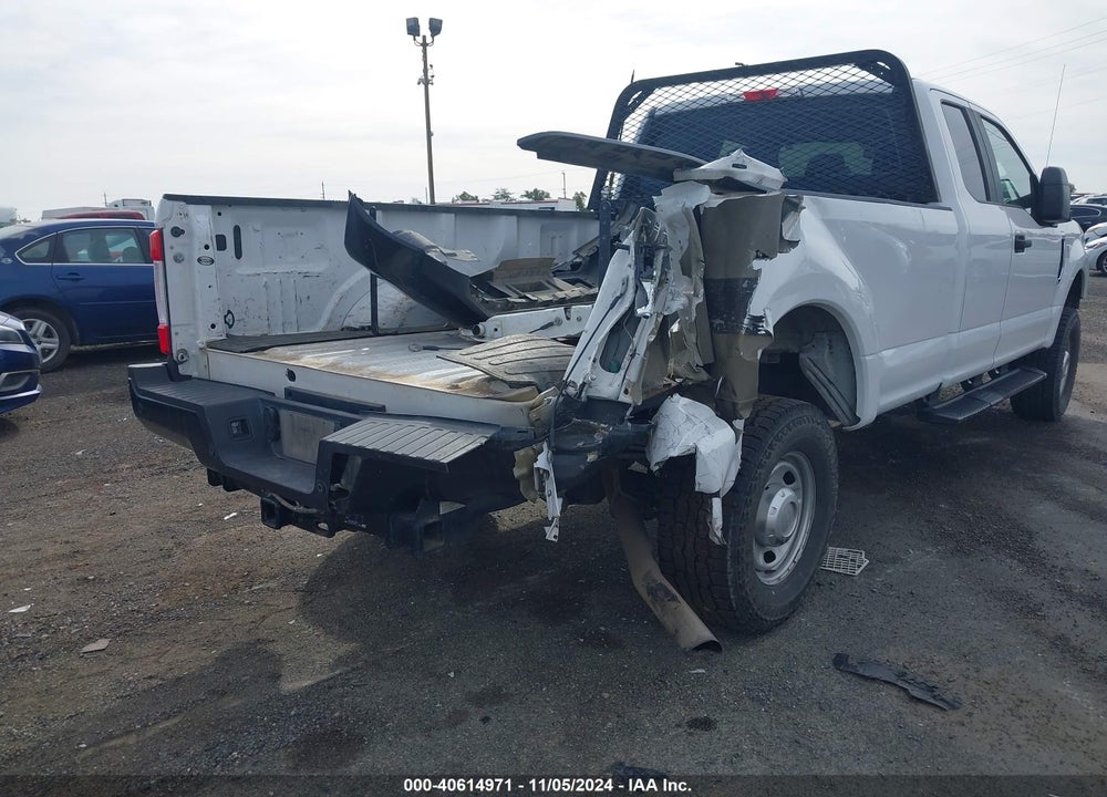 2019 FORD F-250 XL VIN: 1FT7X2B62KEF22903