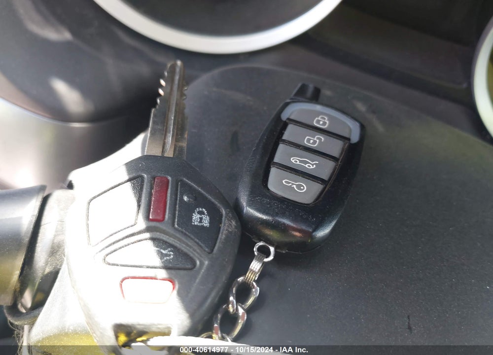 2011 MITSUBISHI LANCER ES VIN: JA32U2FU5BU022167