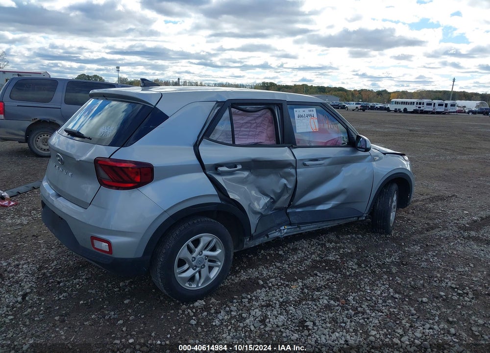 2021 HYUNDAI VENUE SE VIN: KMHRB8A34MU068417