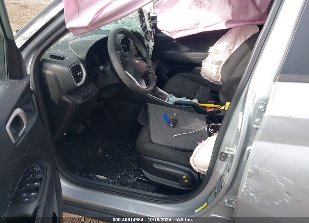 2021 HYUNDAI VENUE SE VIN: KMHRB8A34MU068417