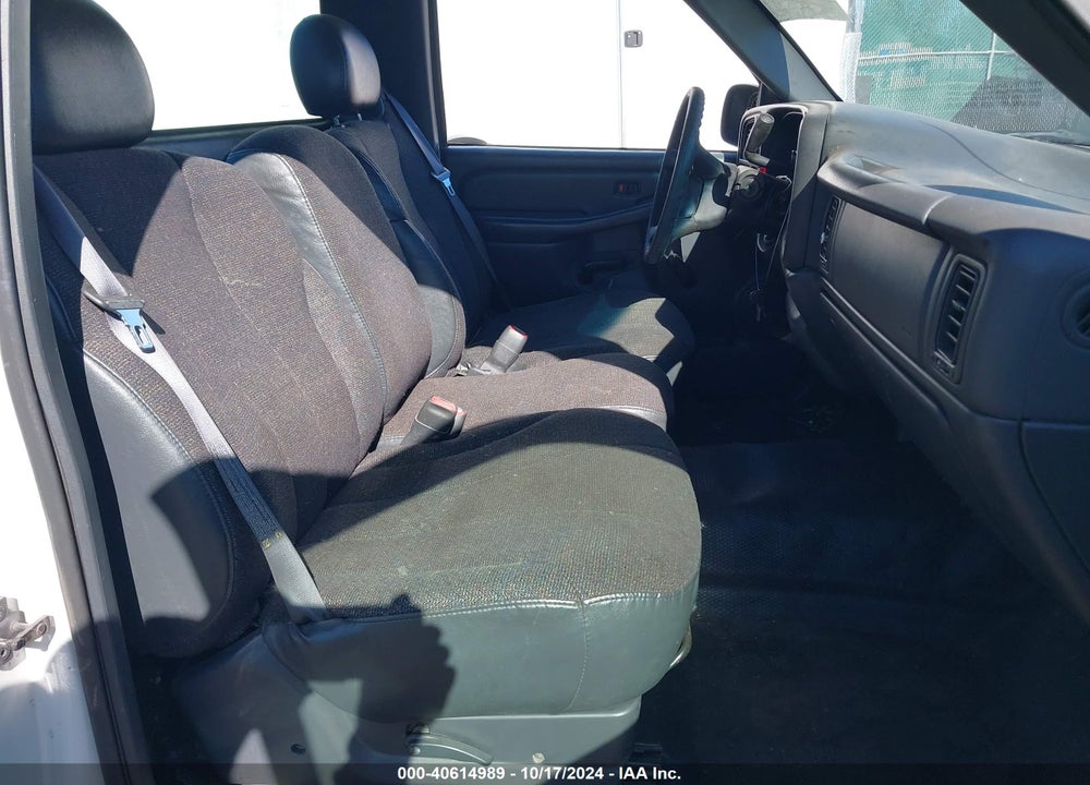 2001 CHEVROLET SILVERADO 1500 VIN: 1GCEC14W21Z326803