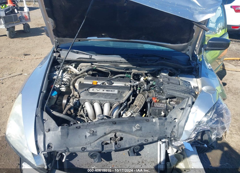 2006 HONDA ACCORD 2.4 VP VIN: 1HGCM56186A175356