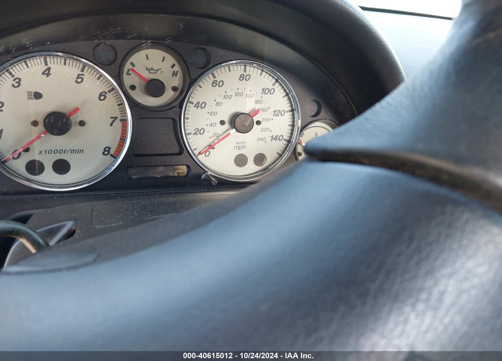 2001 MAZDA MX-5 MIATA LS/SPECIAL EDITION VIN: JM1NB353310219363