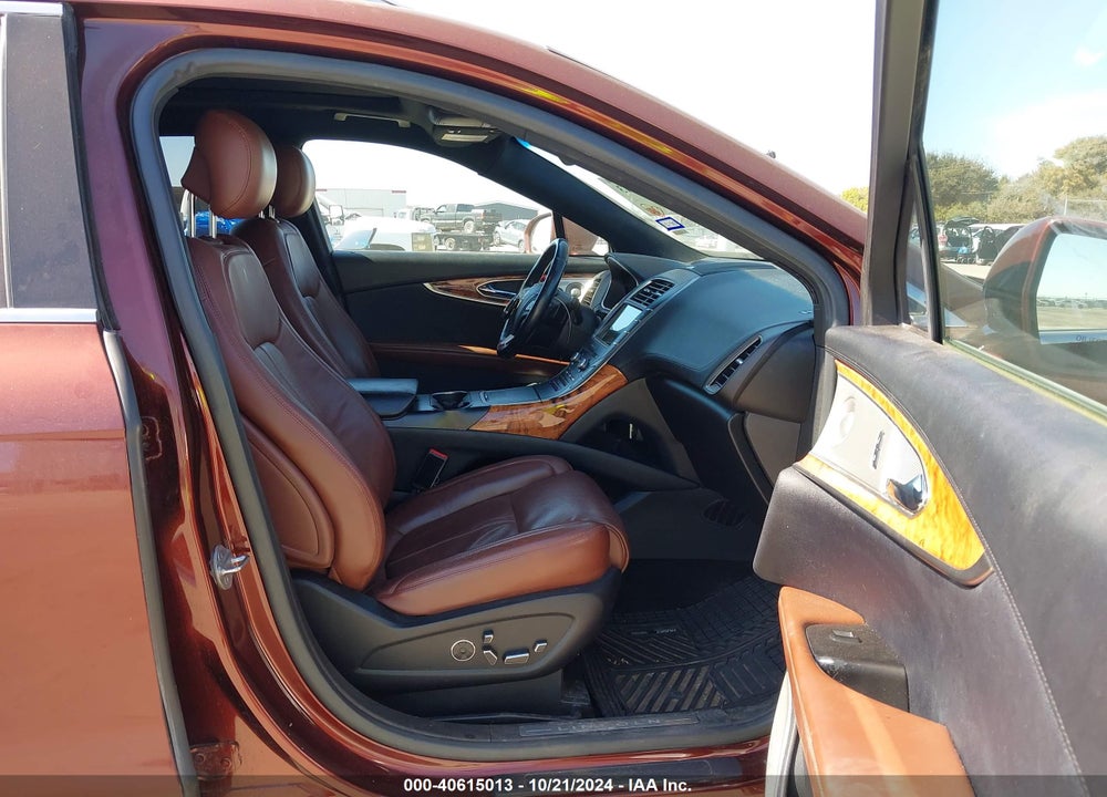2016 LINCOLN MKX RESERVE VIN: 2LMTJ8LP3GBL62365