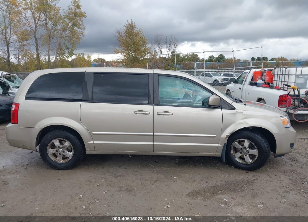 2008 DODGE GRAND CARAVAN SXT VIN: 1D8HN54P38B189852
