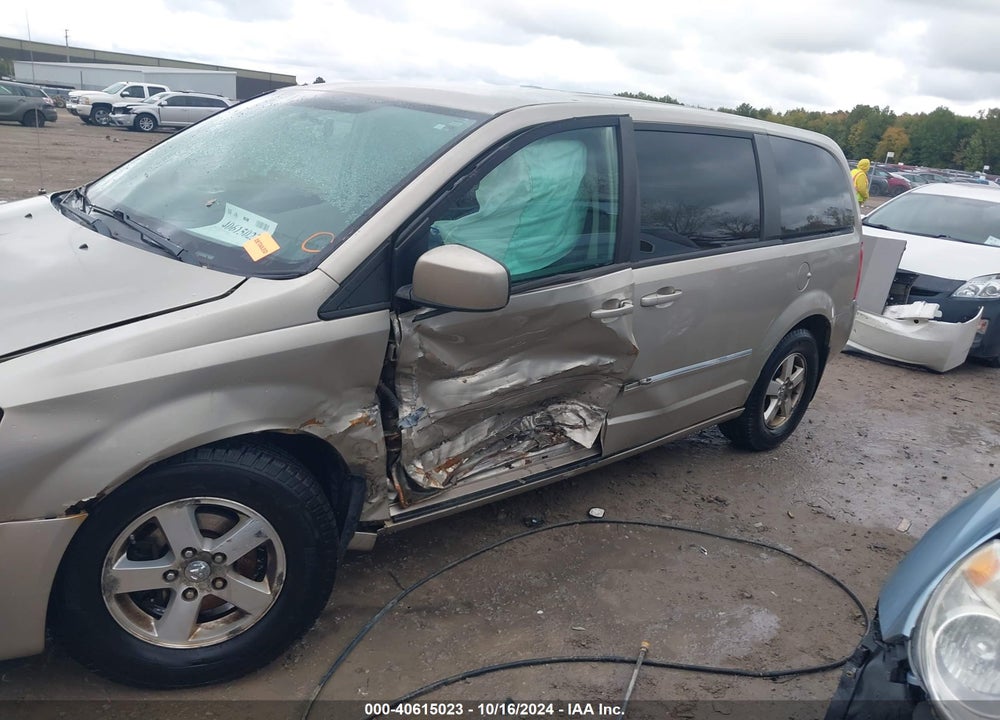 2008 DODGE GRAND CARAVAN SXT VIN: 1D8HN54P38B189852
