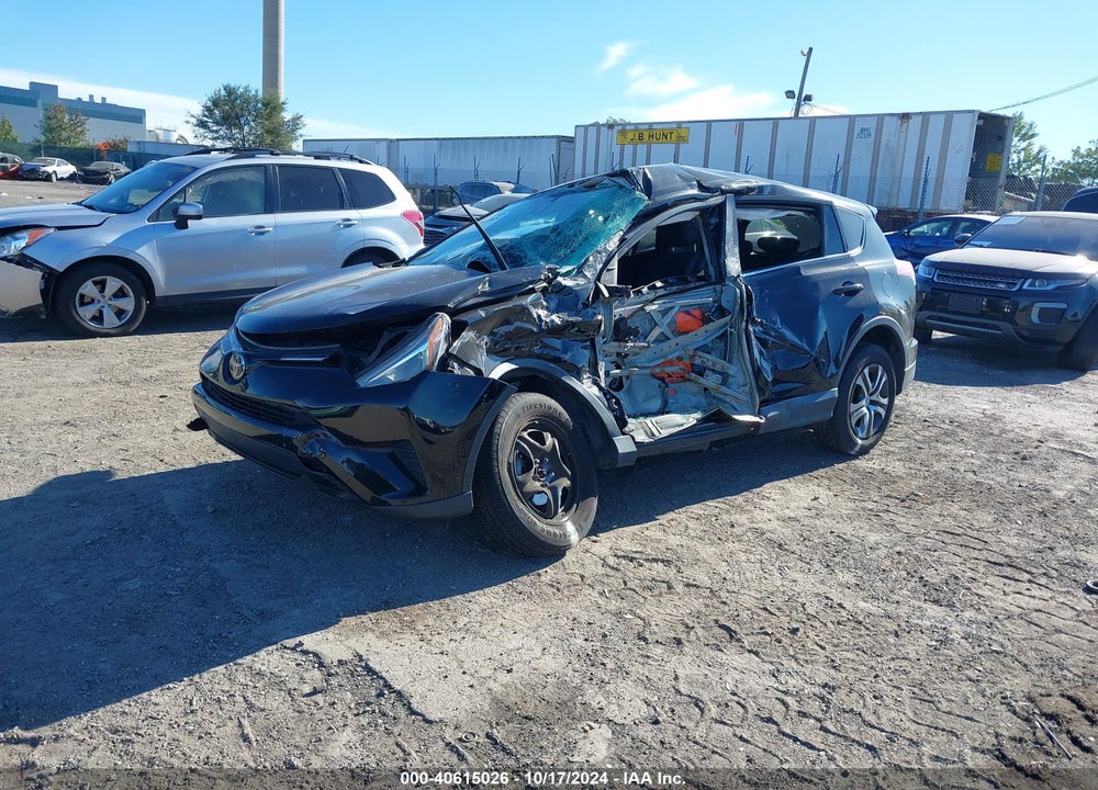 2018 TOYOTA RAV4 LE VIN: 2T3BFREV8JW822526