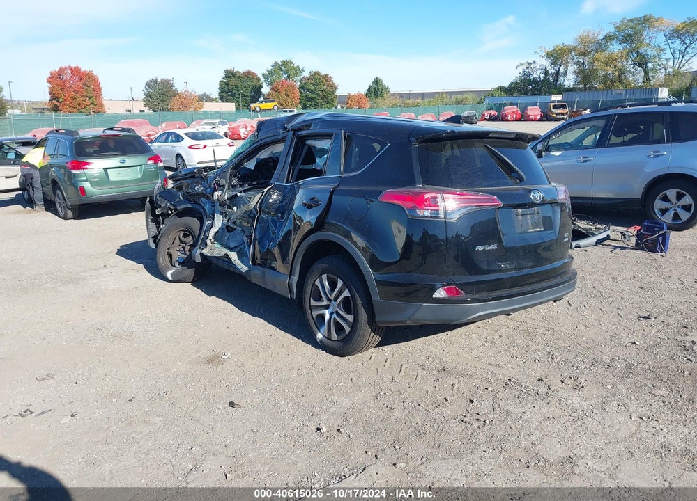 2018 TOYOTA RAV4 LE VIN: 2T3BFREV8JW822526
