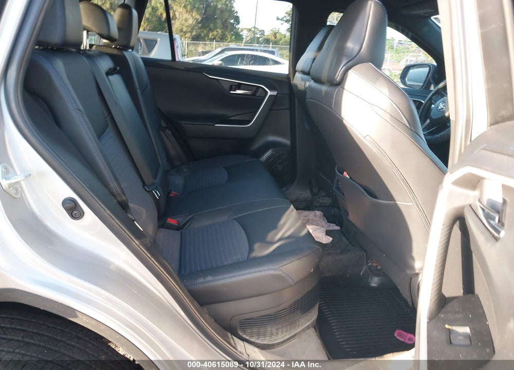 2022 TOYOTA RAV4 HYBRID XSE VIN: 2T3E6RFV7NW036752