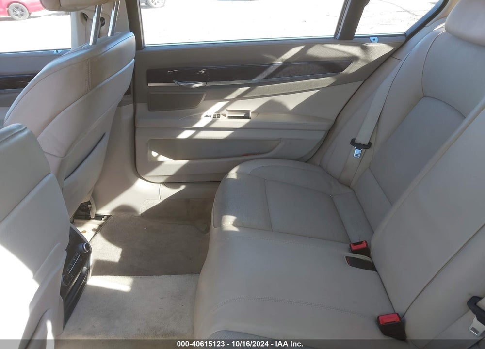 2009 BMW 750LI VIN: WBAKB83559CY61448