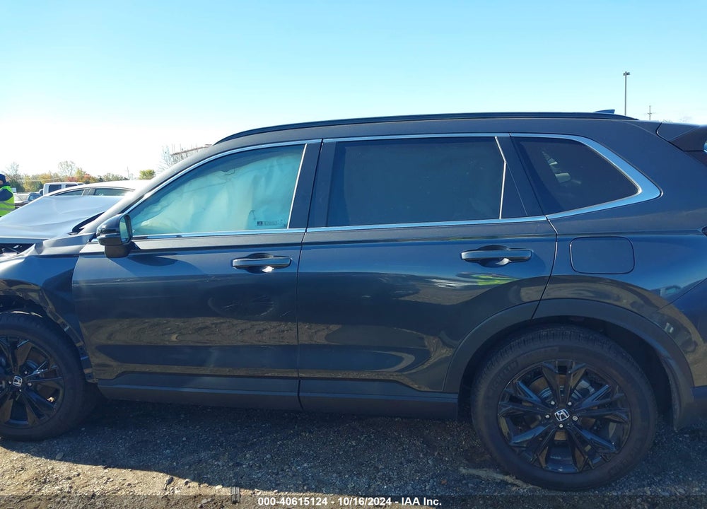 2024 HONDA CR-V HYBRID SPORT TOURING VIN: 7FARS6H9XRE025756