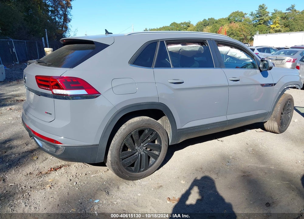 2022 VOLKSWAGEN ATLAS CROSS SPORT 3.6L V6 SE W/TECHNOLOGY VIN: 1V2KE2CA7NC201862
