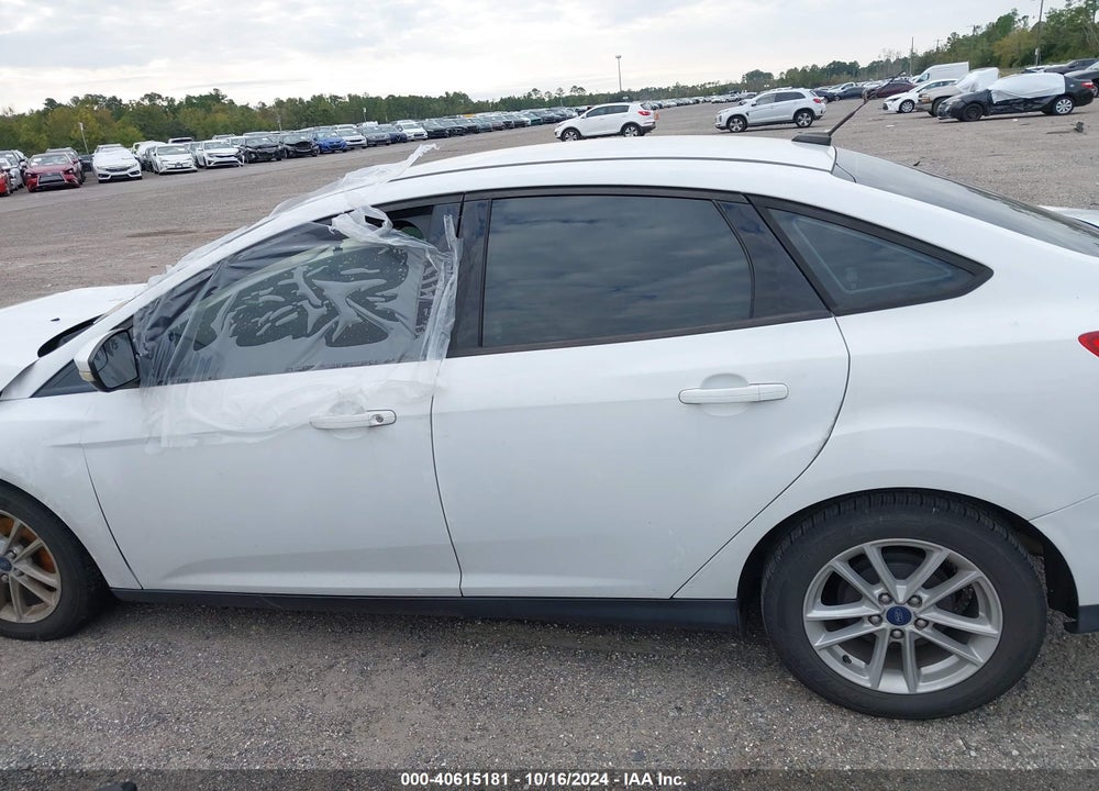 2017 FORD FOCUS SE VIN: 1FADP3F25HL327453