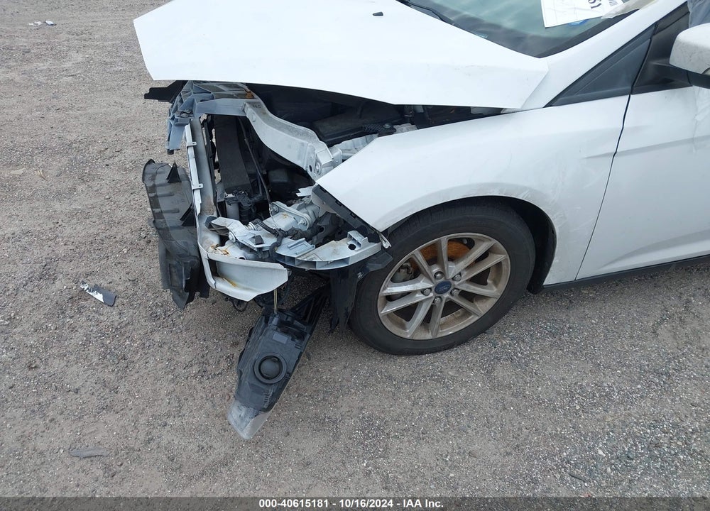2017 FORD FOCUS SE VIN: 1FADP3F25HL327453
