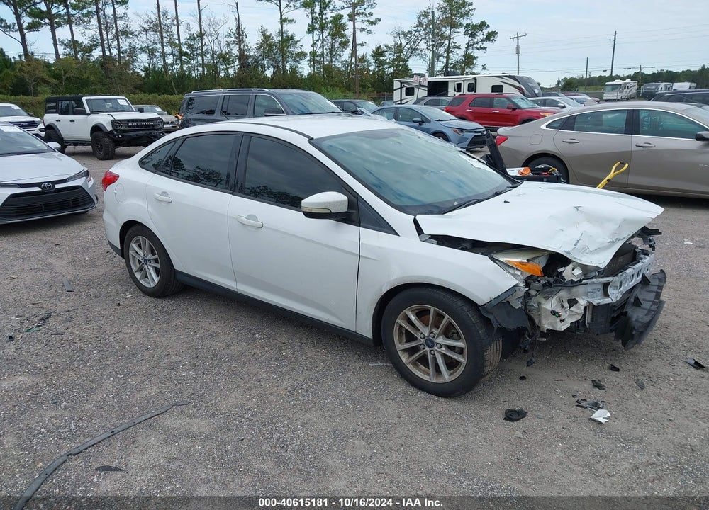 2017 FORD FOCUS SE VIN: 1FADP3F25HL327453