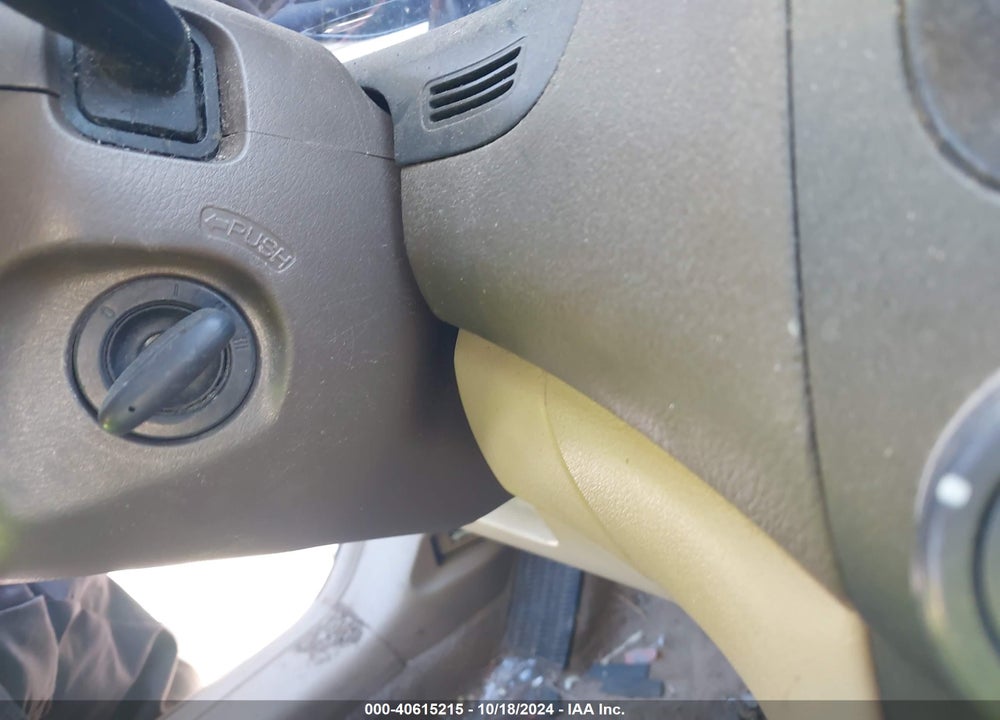 2003 HONDA ACCORD 2.4 EX VIN: JHMCM56643C000207