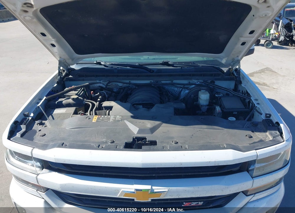 2017 CHEVROLET SILVERADO 1500 2LT VIN: 3GCUKREC2HG507718