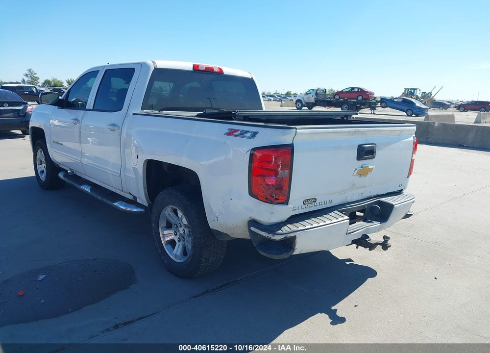 2017 CHEVROLET SILVERADO 1500 2LT VIN: 3GCUKREC2HG507718