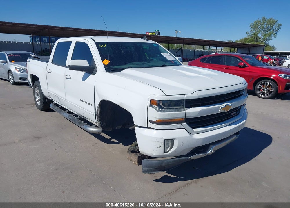 2017 CHEVROLET SILVERADO 1500 2LT VIN: 3GCUKREC2HG507718